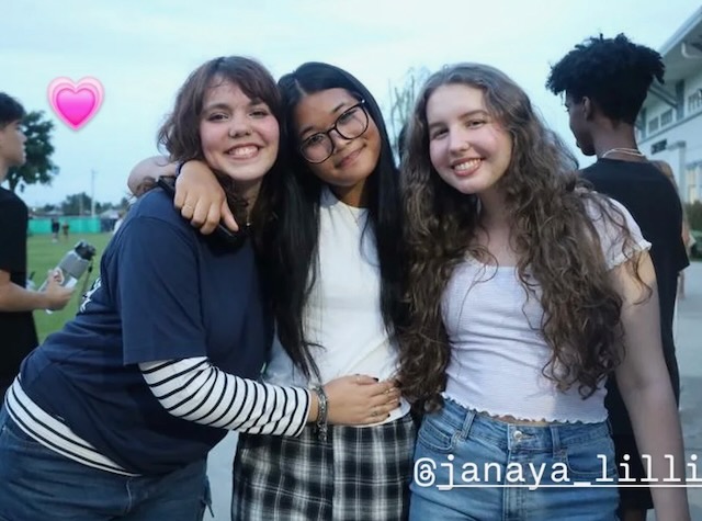 Medium_Janaya_Friends_Sept2025